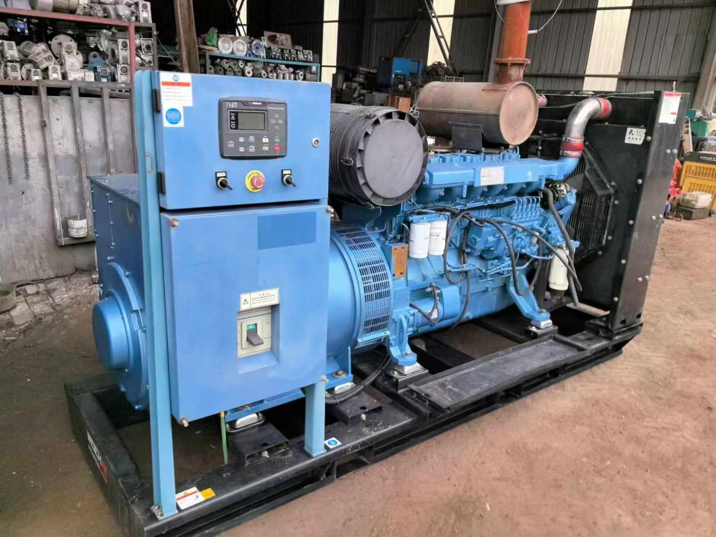八步500kW 柴油发电机组可带动设备功率的计算公式是什么？
