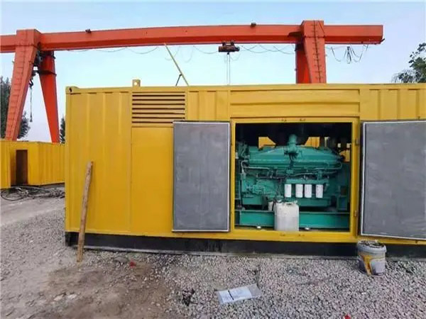 八步冬季低温环境下，500KW发电机组应该选择什么类型的启动电瓶？